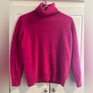 Cashmere sweater